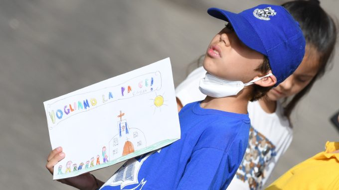 Papa Francesco: «Per la pace dobbiamo cambiare il cuore»