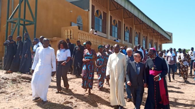 L’Arcivescovo in Camerun: «Sono venuto per imparare da voi»
