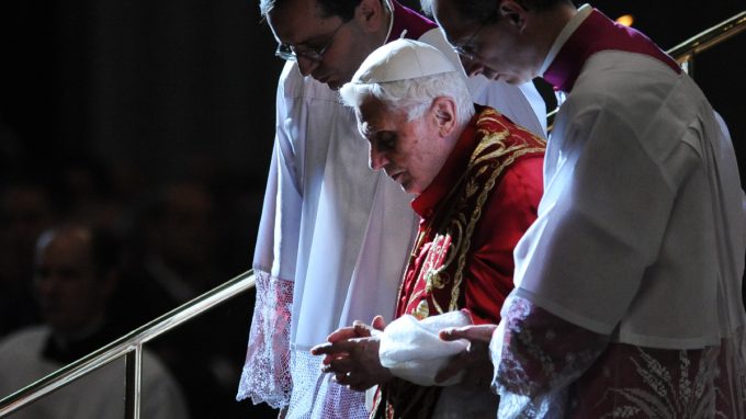 Monsignor Agnesi: «Benedetto XVI, uomo di grande intelligenza teologica»