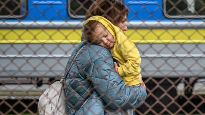 Unhcr: Ucraina, incertezza ed esilio per milioni di persone in fuga