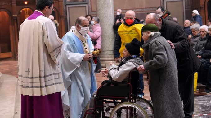 Giornata del Malato, Messa in Santa Maria di Lourdes