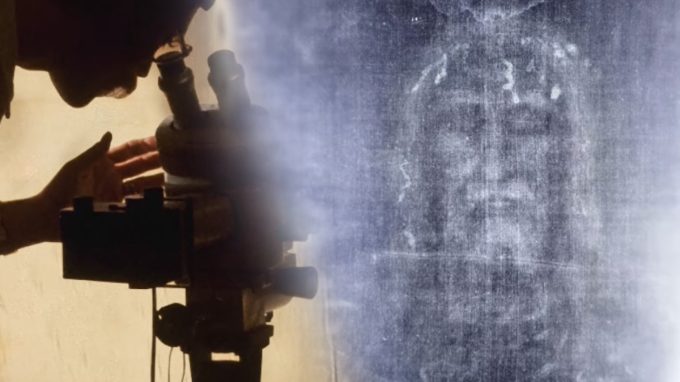 La Sindone di Torino, dalla ricerca al culto