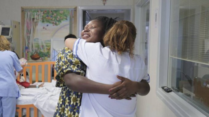 La cura e le varie culture, convegno all'Istituto dei Tumori