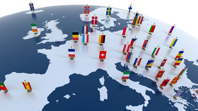 Unione europea: Giulio Tremonti ai Circoli culturali Giovanni Paolo II