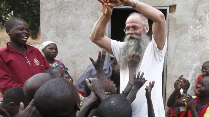 Serata di preghiera e solidarietà per padre Pozzi