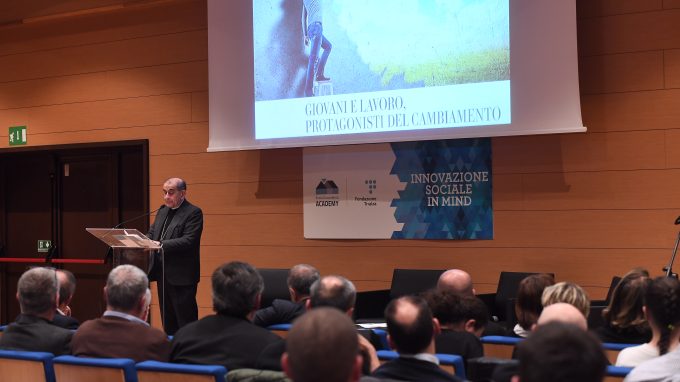 Delpini ai giovani: «Fiducia e responsabilità per il cambiamento»