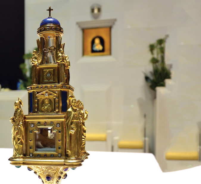 Il reliquiario della Madonna delle lacrime di Siracusa