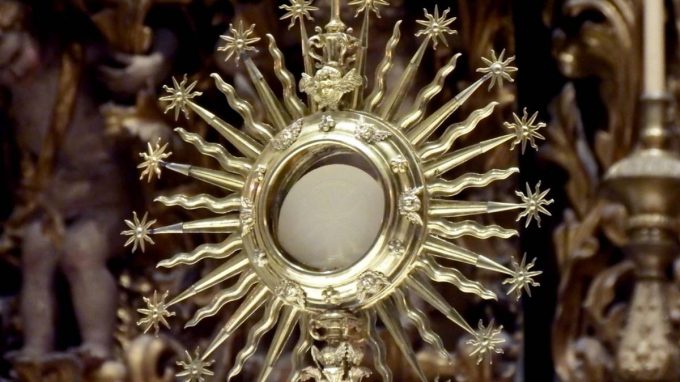 Evangelizzazione eucaristica dai frati del Padre Monti