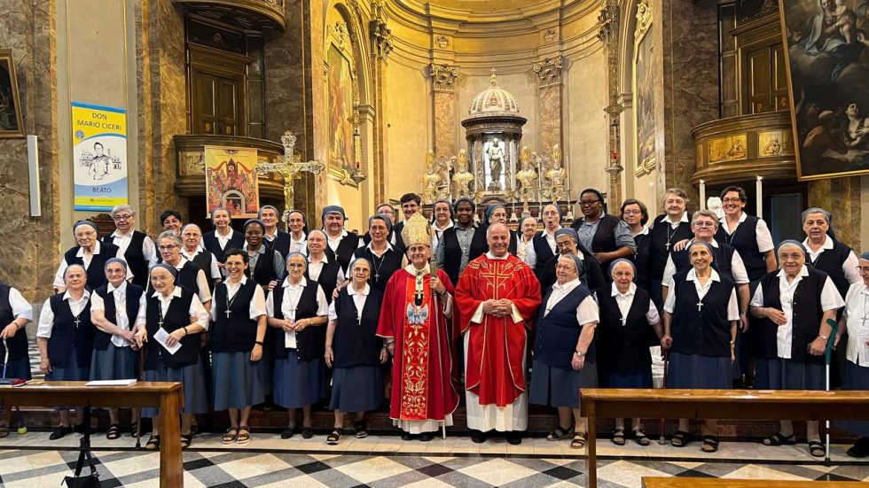 Congregazione Famiglia del Sacro cuore di Gesù