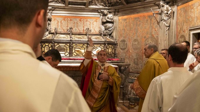 San Carlo, la Diocesi onora il compatrono