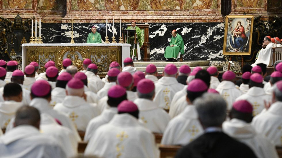 Vaticano, 23 ottobre 2023: Sinodo dei Vescovi. Santa Messa (Foto Vatican Media/SIR)