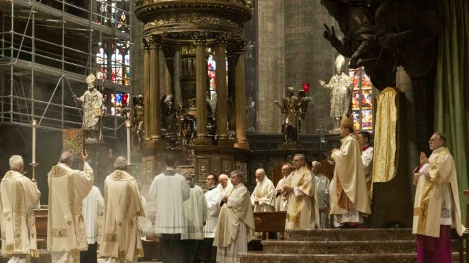 Ognissanti, Pontificale in Duomo