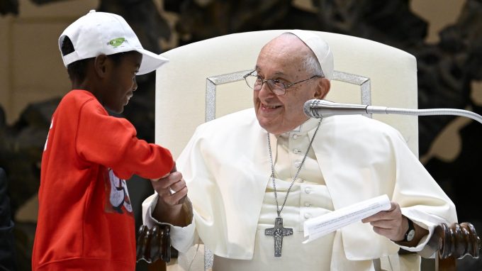 Papa Francesco: «Uccidere bambini è una crudeltà, un’ingiustizia»