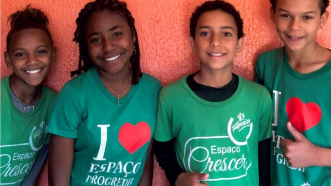 Da Milano in Brasile per aiutare i giovani delle favelas