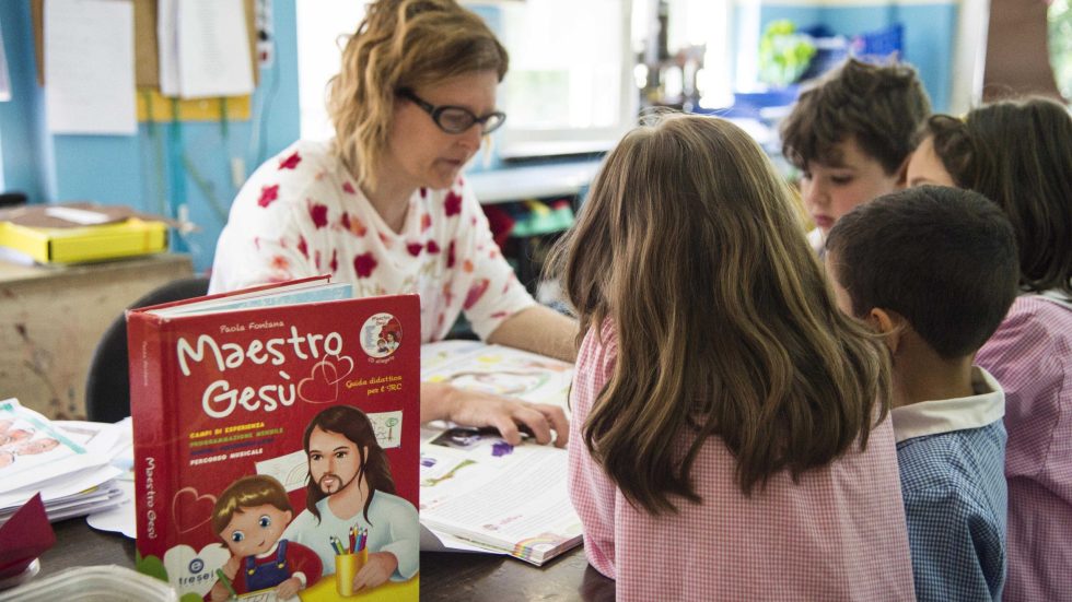 insegnante di religione Foto Siciliani / Gennari / Sir