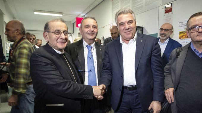 L’Arcivescovo in visita alla Cisl Milano