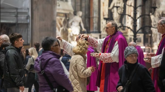 Il Rito delle Ceneri in Duomo
