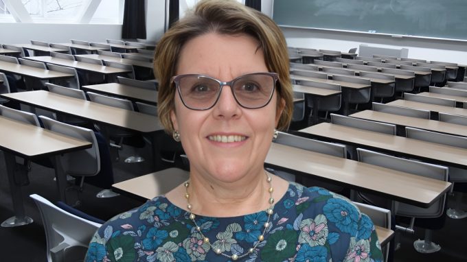 Scuola? Forma lavoratori ma non cittadini: i ragazzi vogliono risposte di senso