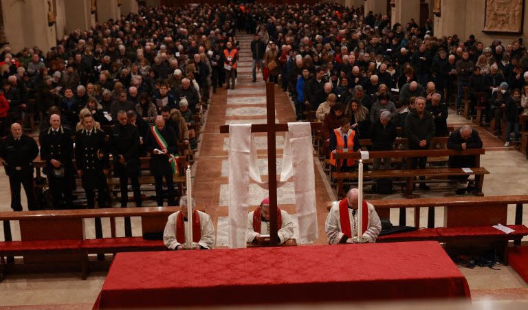 Foto Maurizio Buzzini