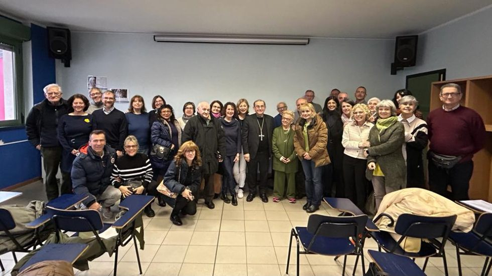 Gruppo Acor Melzo 2 Il Gruppo Acor di Melzo con l'Arcivescovo