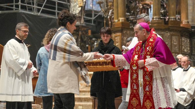 Giovani alla Traditio Symboli nella speranza di una vita nuova