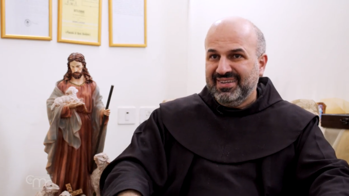 Il parroco latino di Betlemme a Milano