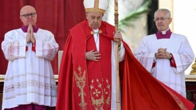 La preghiera del Papa per le vittime del «vile attentato terroristico» di Mosca