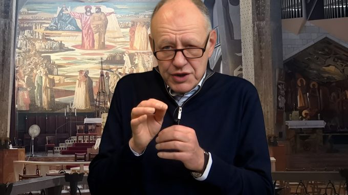 Giovedì 4 aprile 2024 | don Antonio Torresin commenta il Vangelo di  Lc 24, 36b-49