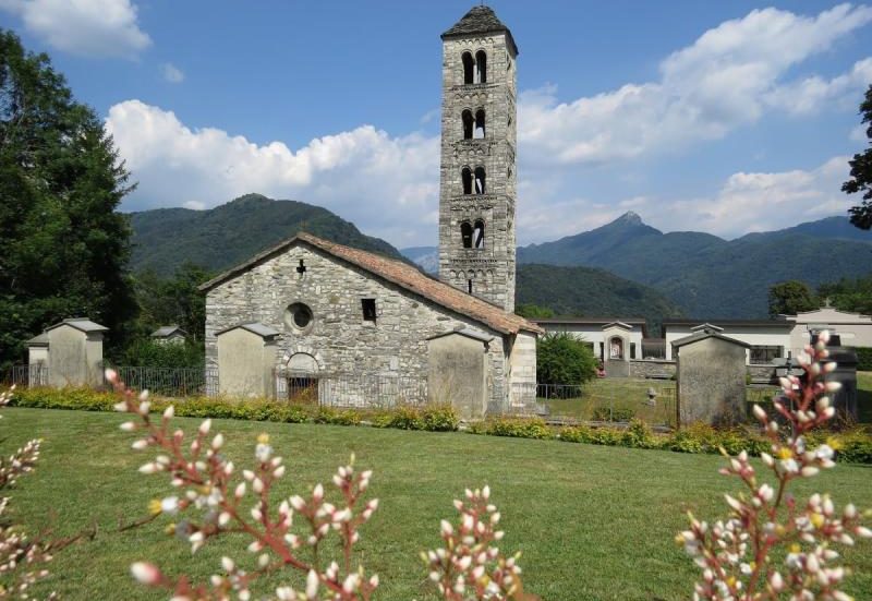 MilImg_193_570608_1440961_20240426102729_2 La chiesa dei Santi Cosma e Damiano a Rezzago