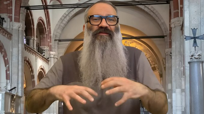 Mercoledì 15 maggio 2024 | don Pasquale Di Giglio commenta il Vangelo di Gv 15, 12-17