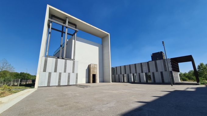 La chiesa della Pentecoste a Quarto Oggiaro