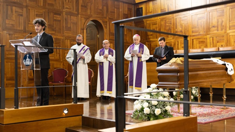 IMG-20240531-WA0006 Un momento dell'incontro di preghiera