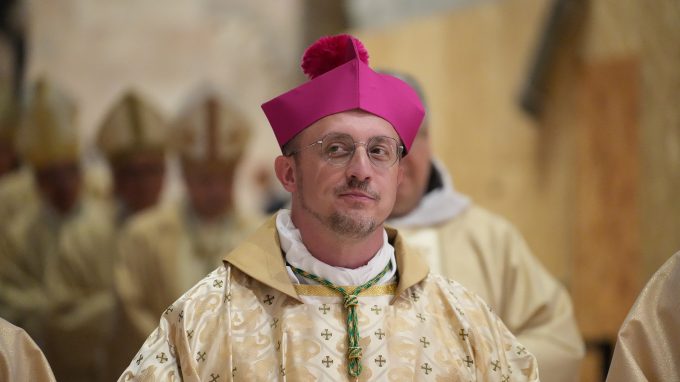 Monsignor Pace: «Con la… pace nel cuore»