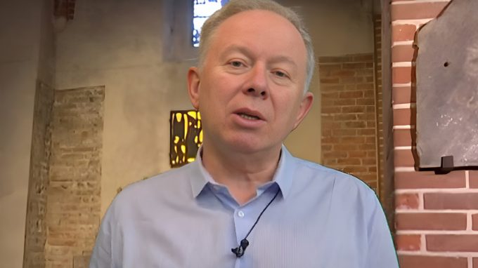 Venerdì 5 luglio 2024 | Orazio Antoniazzi commenta il Vangelo di Lc 9, 23-27