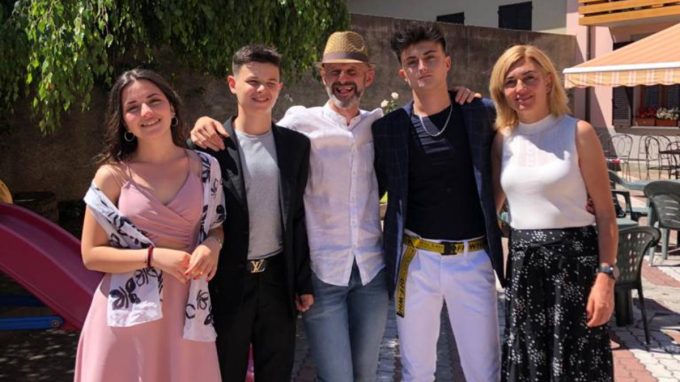 Il «Fuoco dentro» ai Caiani, una famiglia aperta alle fragilità