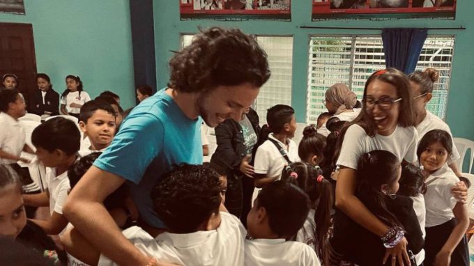 Cantieri della solidarietà, conoscere il mondo per creare percorsi di pace