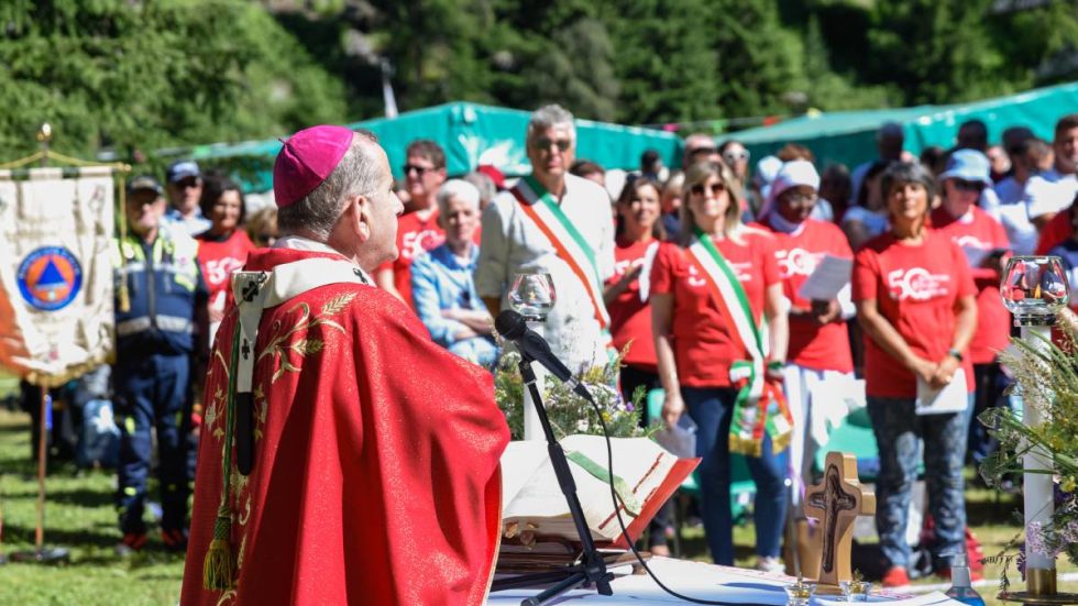 _SAB2047 L'Arcivescovo durante la Messa (Agenzia Fotogramma)