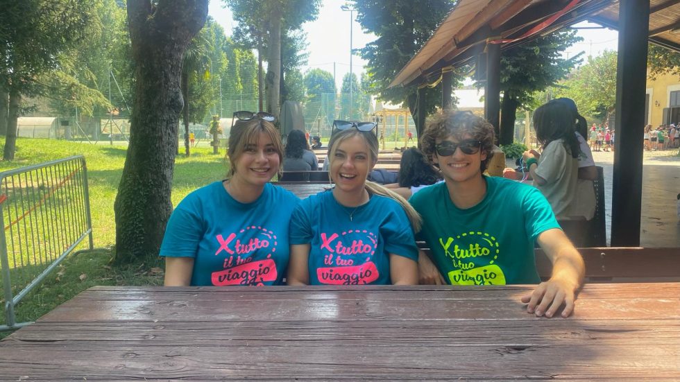 Da sinistra, Angela Sanchez, Presley Caroland e Justin Gazzillo