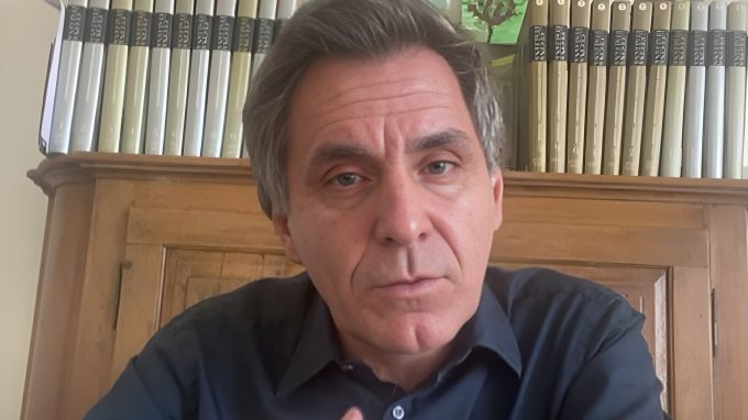 Mercoledì 21 agosto 2024 | Arnoldo Mosca Mondadori commenta il Vangelo di Lc 13, 34-35