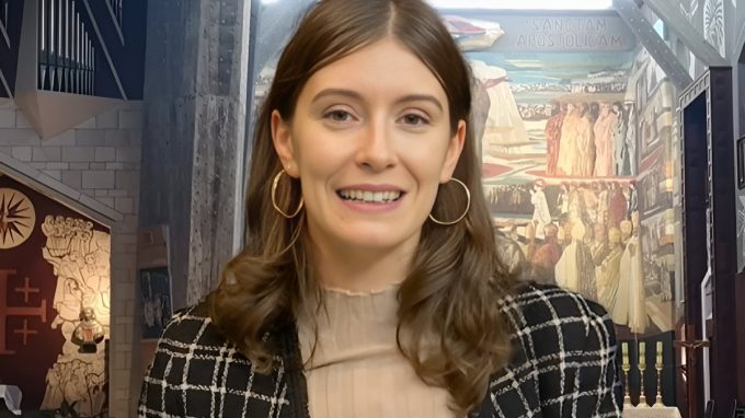 Giovedì 7 novembre 2024 | Giulia Santi commenta il Vangelo di Gv 8, 28-30