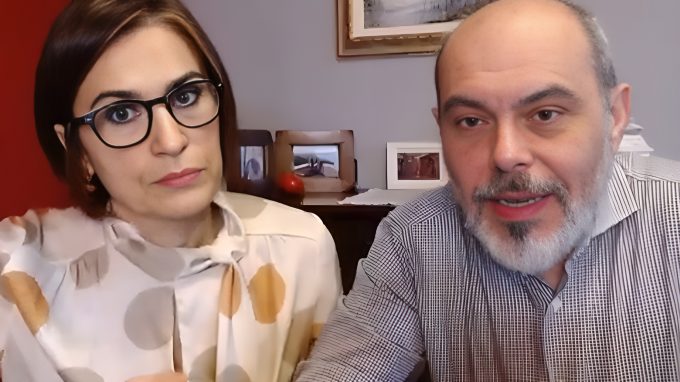 Venerdì 24 gennaio 2025 | Simona e Fabiano commentano il Vangelo di Mc 4, 10-21,23