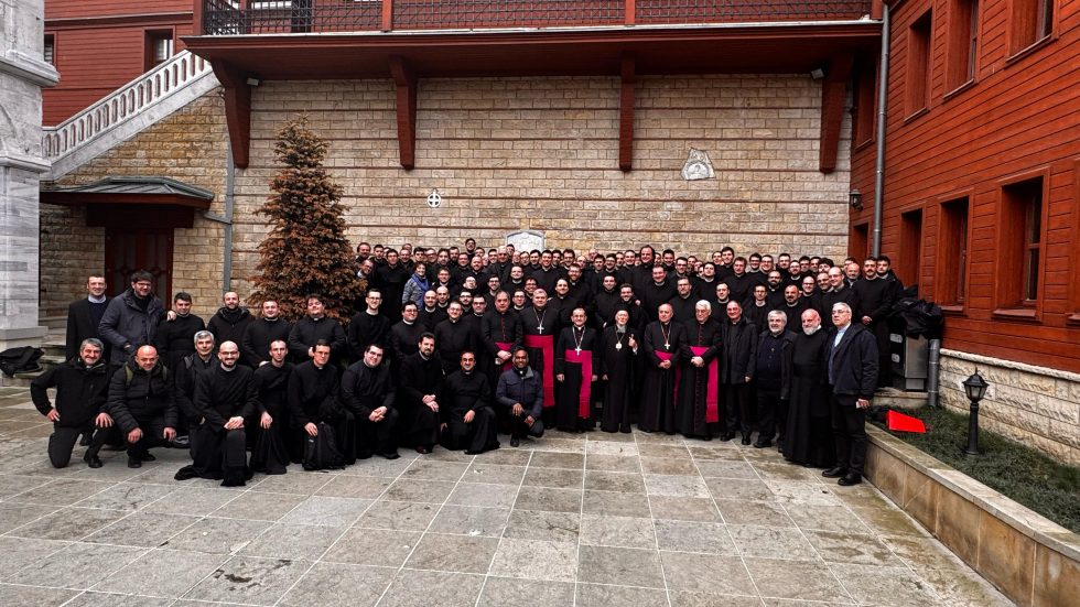 IMG-20250218-WA0062 I pellegrini ambrosiani con Bartolomeo I (foto don Marco Ferrari)