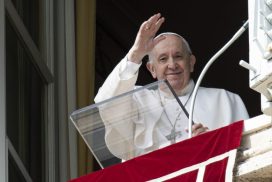 Imbersago in preghiera per il Papa: Messe e Rosari alla Madonna del Bosco