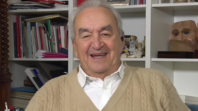 «Bruno Pizzul, inimitabile nel suo stile, ha raccontato il calcio con entusiasmo e compostezza»