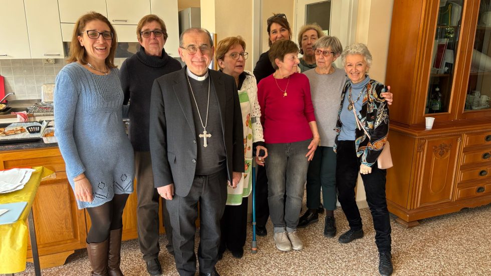 L’Arcivescovo a Casa Betania L'Arcivescovo a Casa Betania