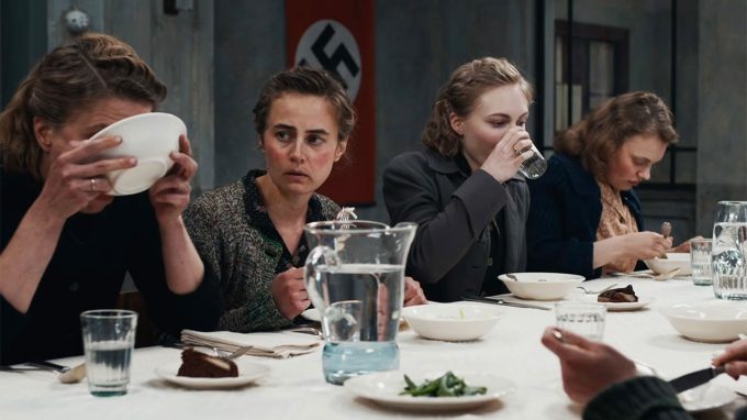 Le assaggiatrici: una storia di violenza, in cerca di una speranza a cui aggrapparsi