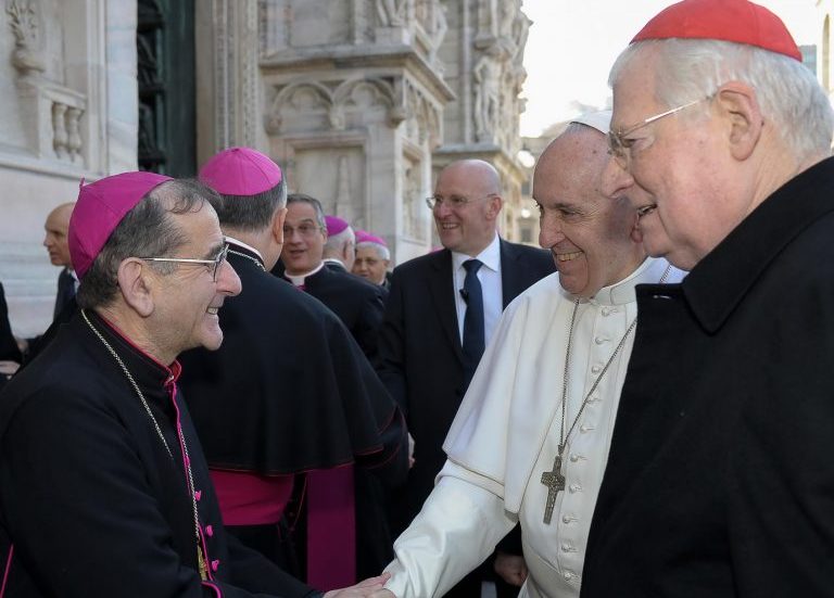 Papa Francesco a Milano il 25 marzo 2017 con monsignor Delpini e il cardinale Scola