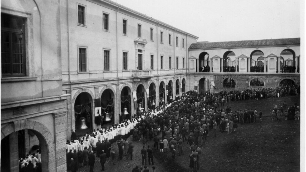 consacrazione campane venegono