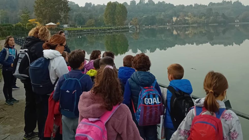 475519130_122218856204071931_6472182463576621537_n Ragazzi sull’“Antico percorso di fede dell’Alta Brianza”