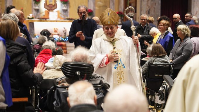 Il Palazzolo accoglie la visita di Delpini